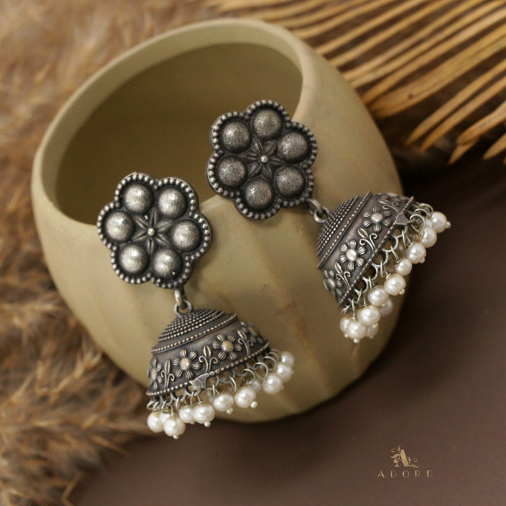 Briga Pearly Jhumka