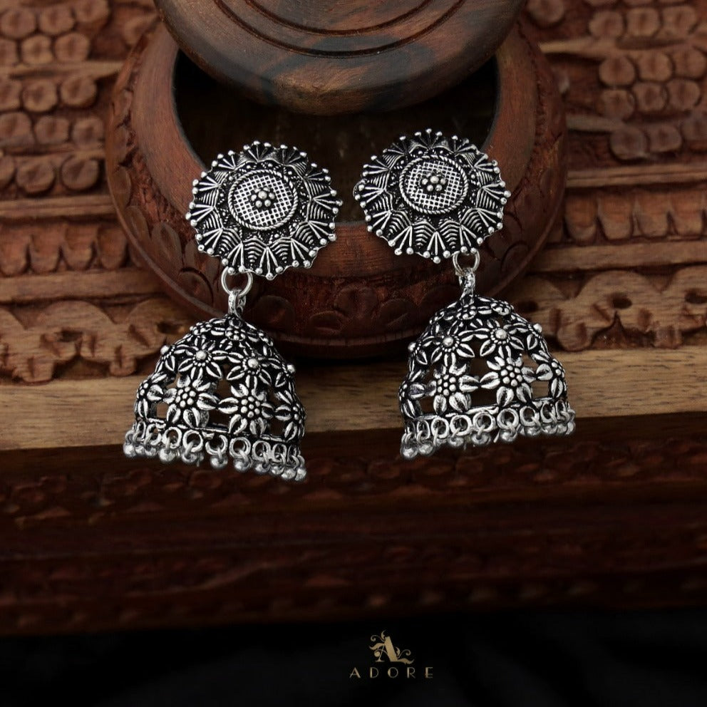 Nikitha Flower Jhumka