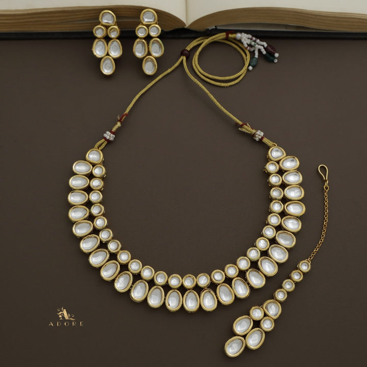 Bakthi Kundan Neckpiece With Earring + Tikka