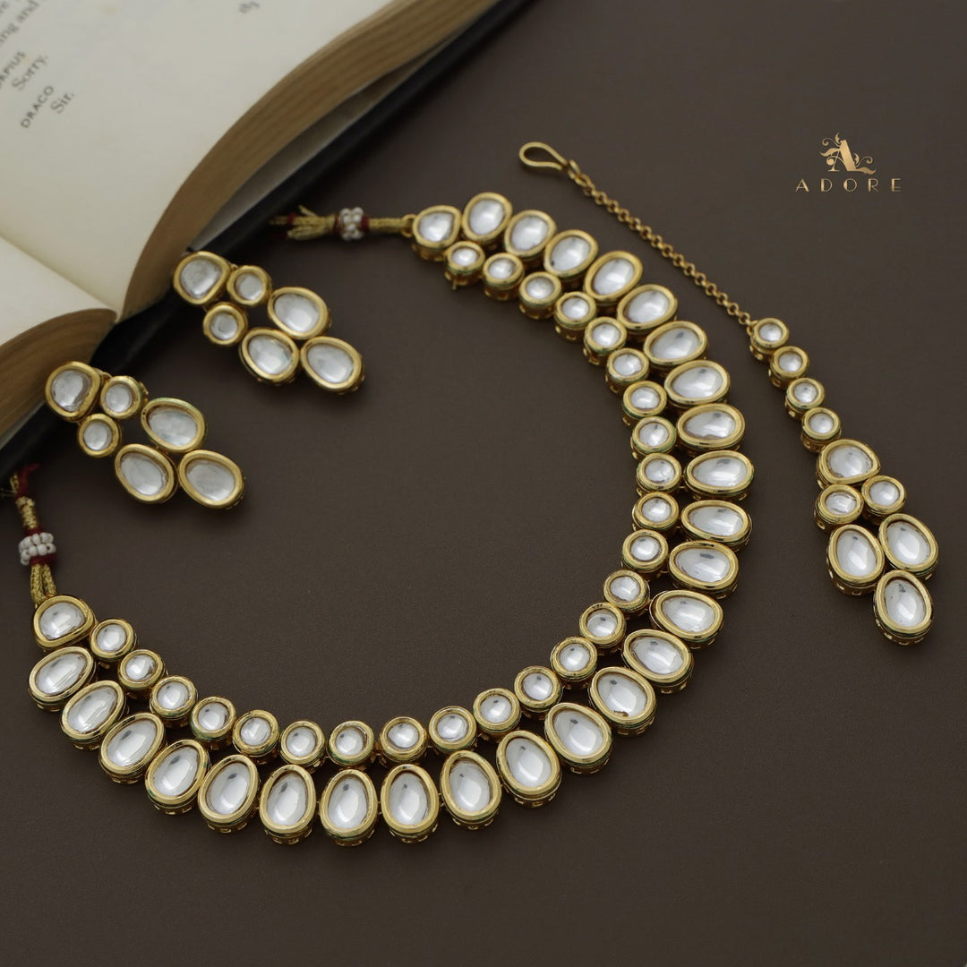 Bakthi Kundan Neckpiece With Earring + Tikka