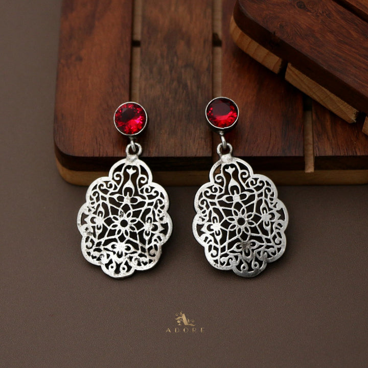 Liev Glossy Earring
