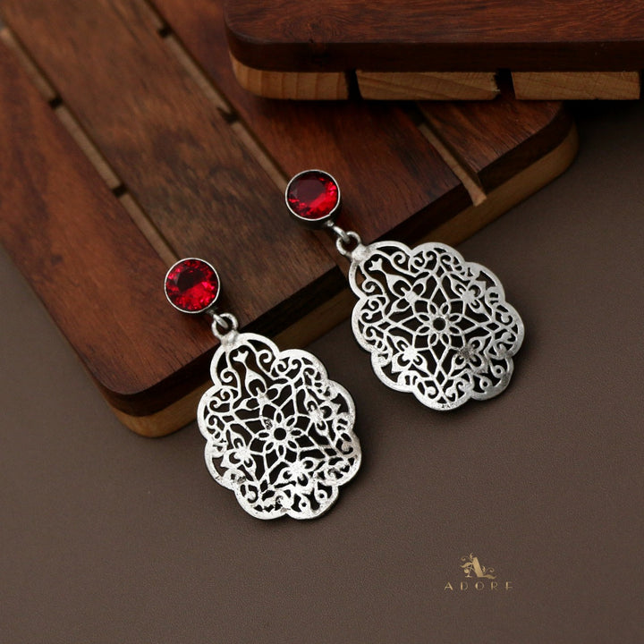 Liev Glossy Earring