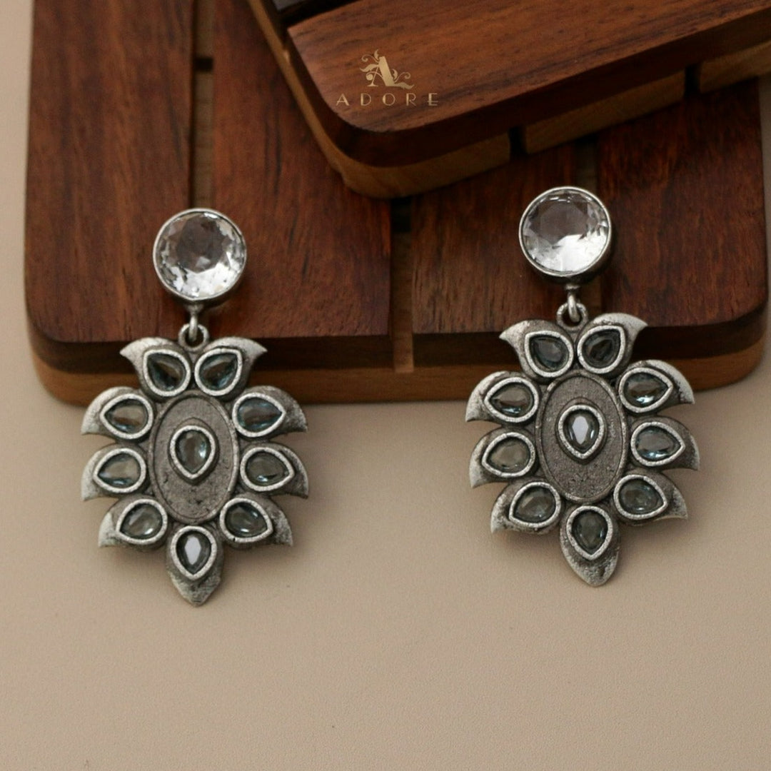 Moneva Round Glossy Earring