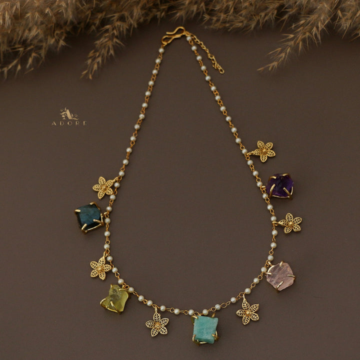5 Raw Stone + Flower Carly Pearl Neckpiece