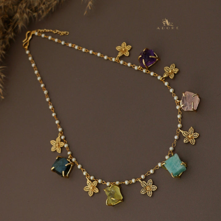 5 Raw Stone + Flower Carly Pearl Neckpiece