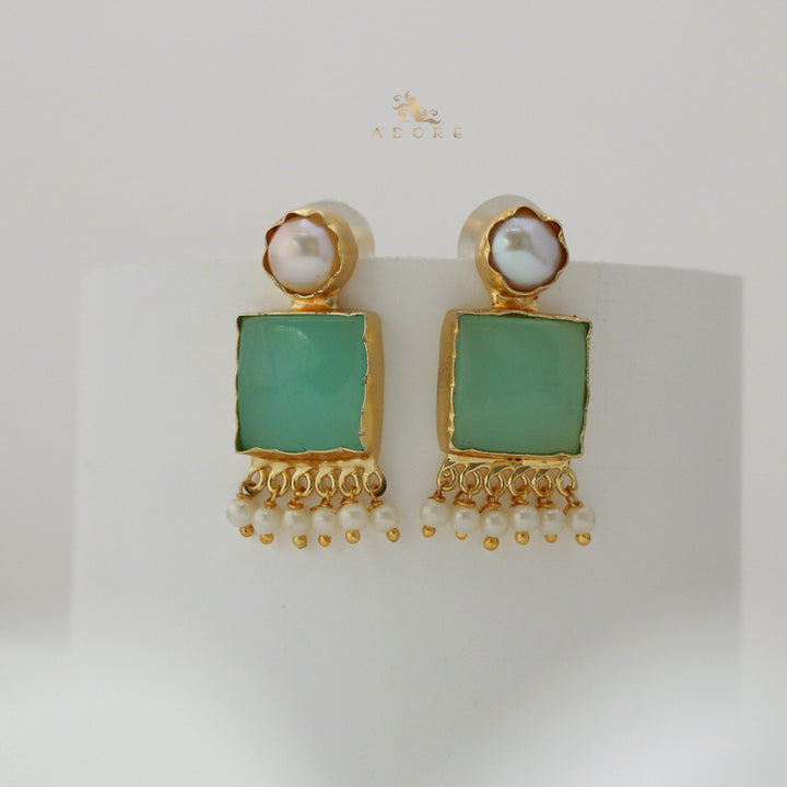 Lezza Square Glossy Pearl Earring