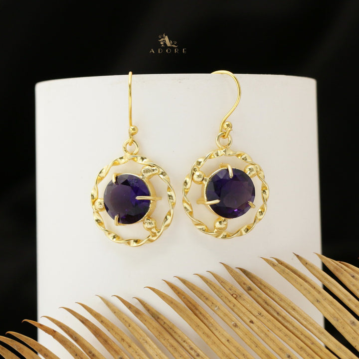 Petula Round Glossy Spiral Drop