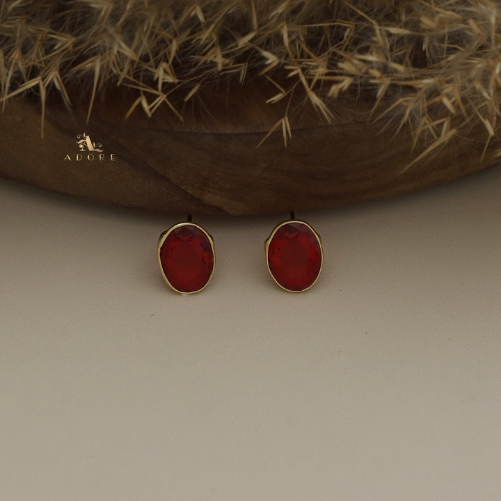 Golden Agneya Glossy Oval Round Neckpiece With Stud