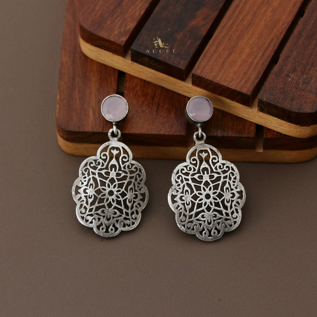 Liev Glossy Earring