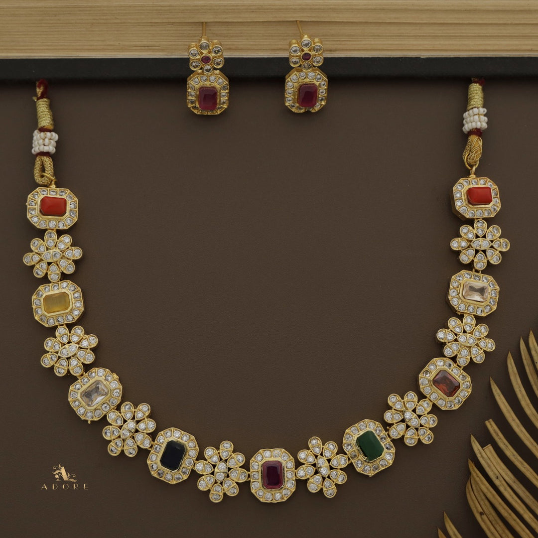 Iridessa Glossy Neckpiece With Earring