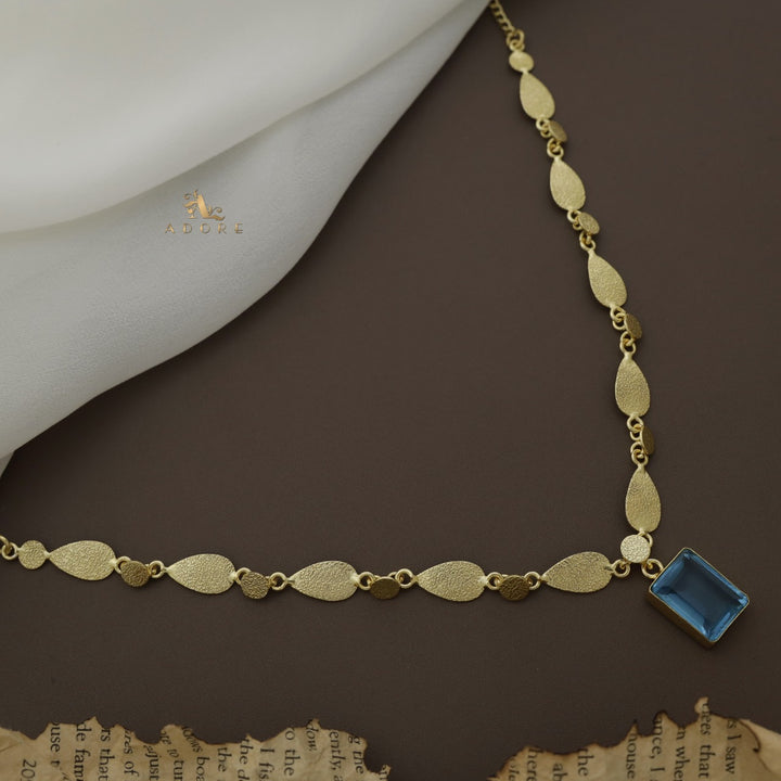 Emaya Glossy Rectangle  Neckpiece