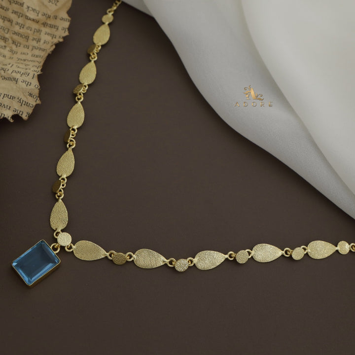 Emaya Glossy Rectangle  Neckpiece