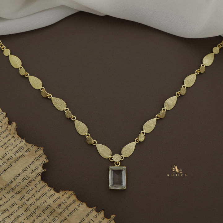 Emaya Glossy Rectangle  Neckpiece