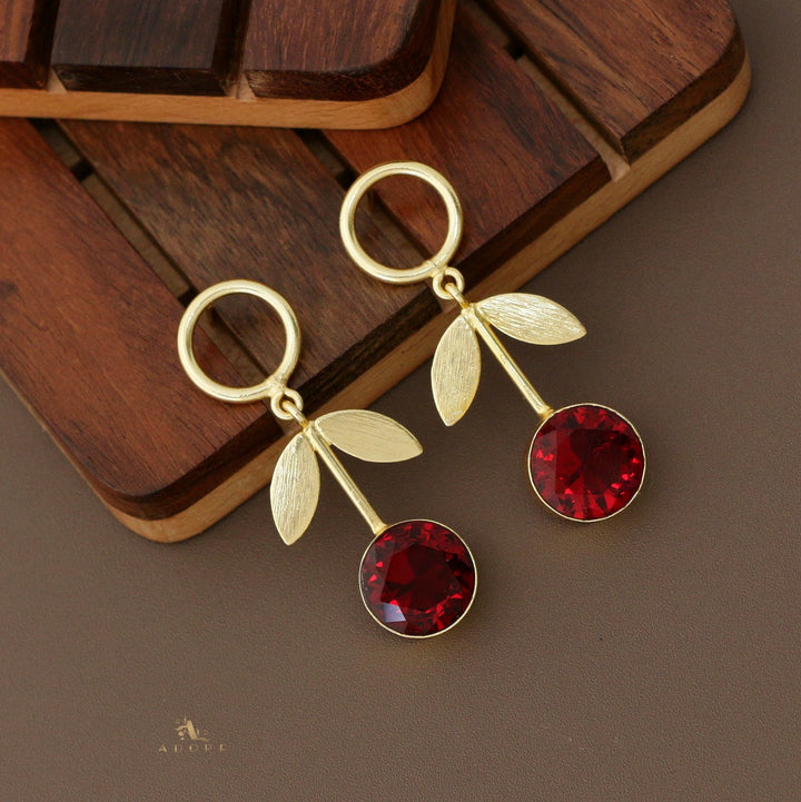 Glossy Round Leafy Stick Earring