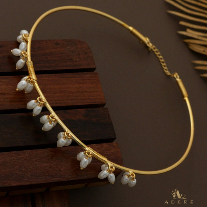 Grape Pearl Golden Neck Cuff