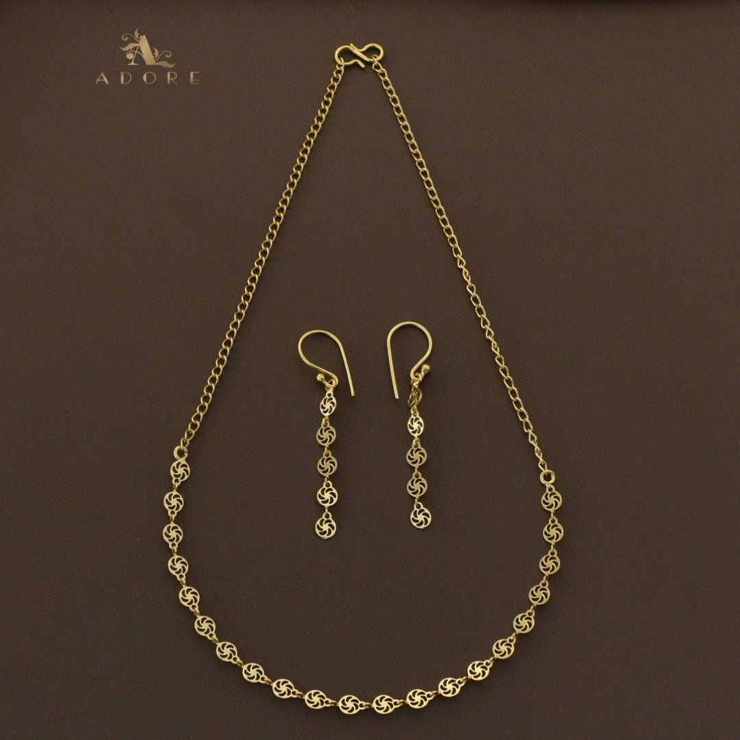 Taral Golden Chain Neckpiece With Drop
