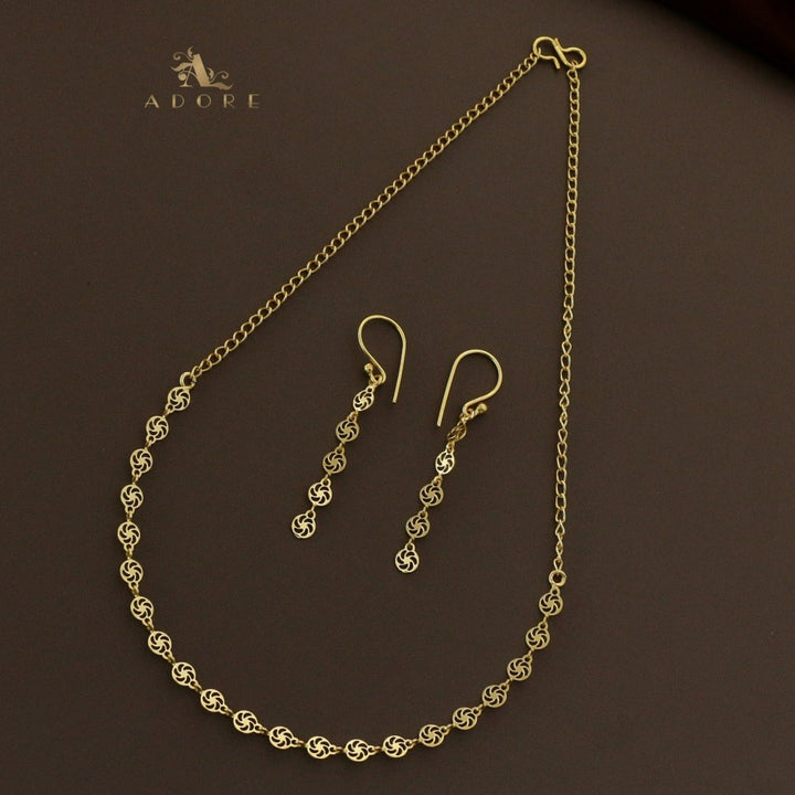 Taral Golden Chain Neckpiece With Drop