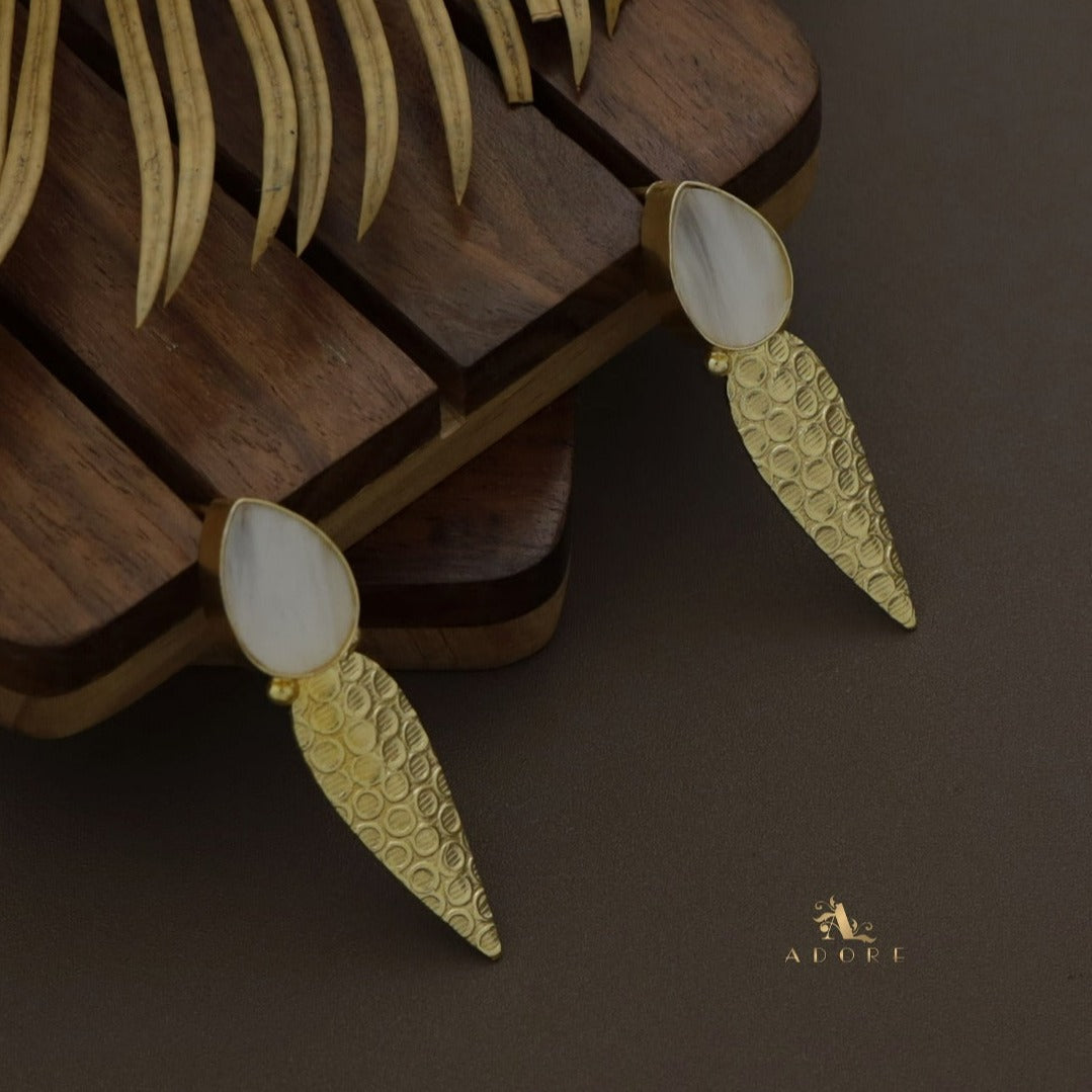 Mop Drop Babble Bar Earring