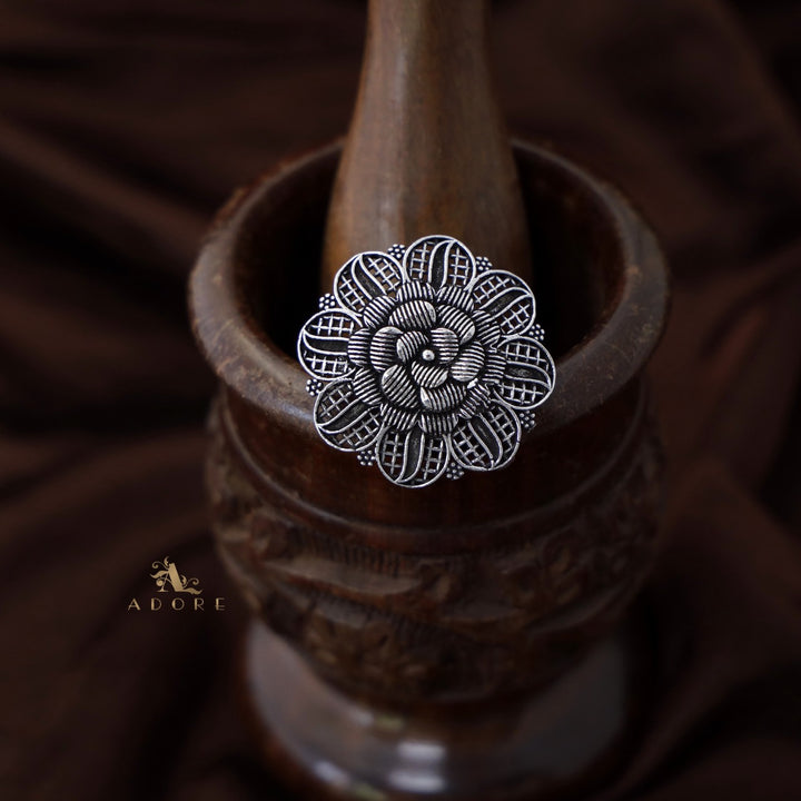 Shaloma Flower Ring