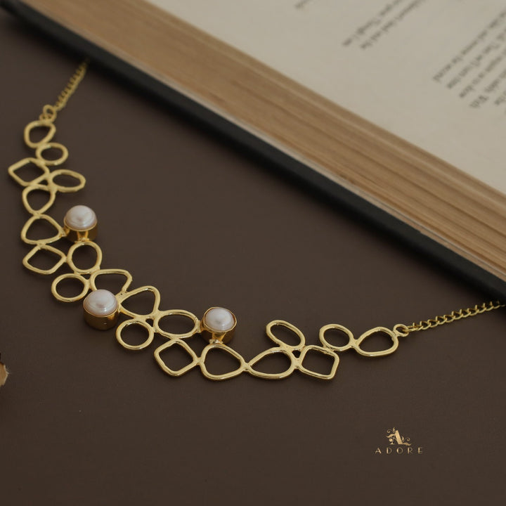 Sabera Fresh Water Pearl Short Neckpiece