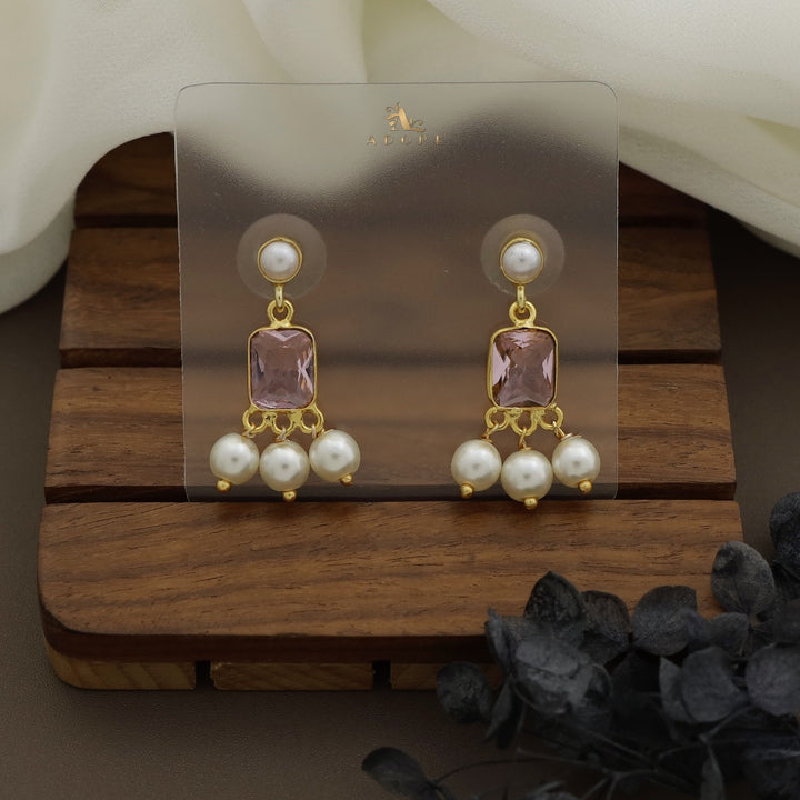 Brenna Rectangle Glossy Pearls Earring