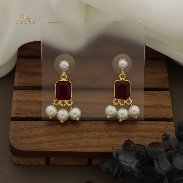 Brenna Rectangle Glossy Pearls Earring