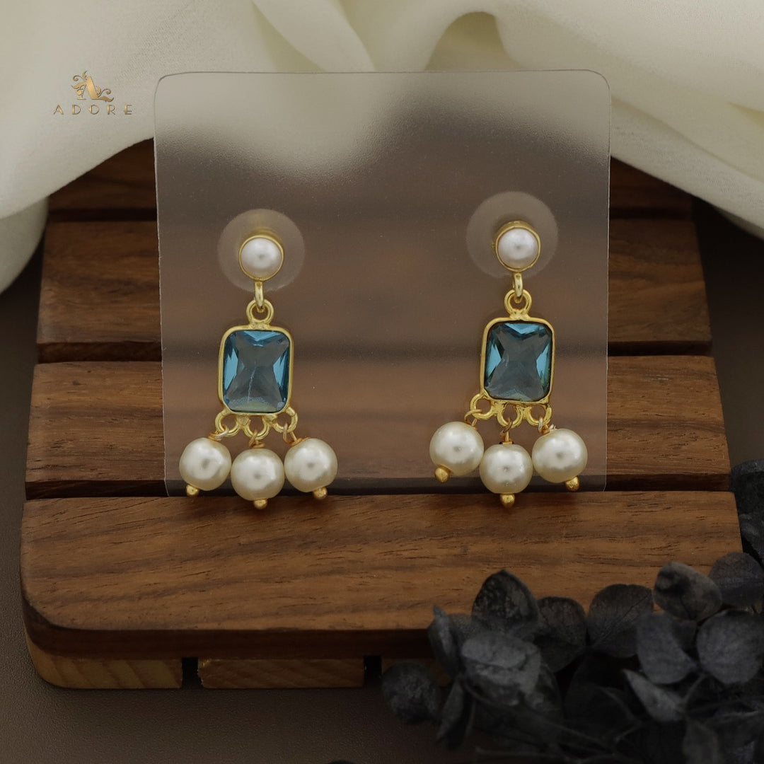 Brenna Rectangle Glossy Pearls Earring