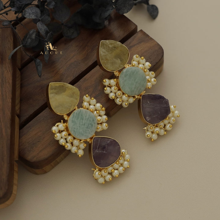 Ridhina Raw Stone Middle Cluster Pearl Earring