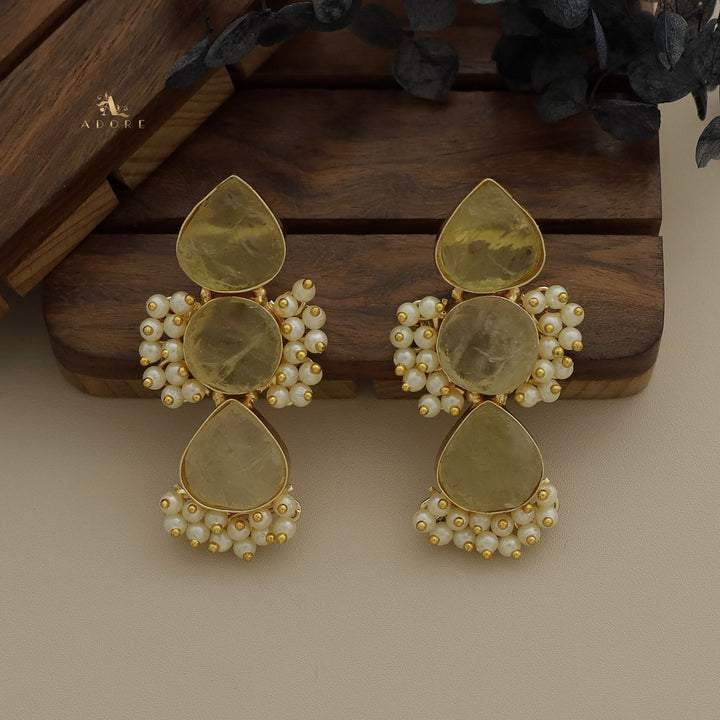 Ridhina Raw Stone Middle Cluster Pearl Earring