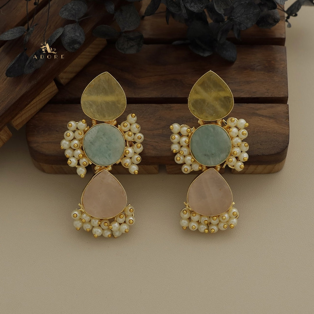 Ridhina Raw Stone Middle Cluster Pearl Earring