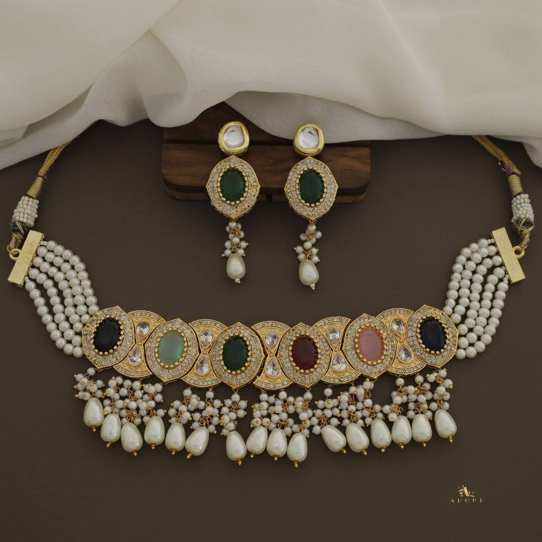 Taruni Kundan Choker With Stud