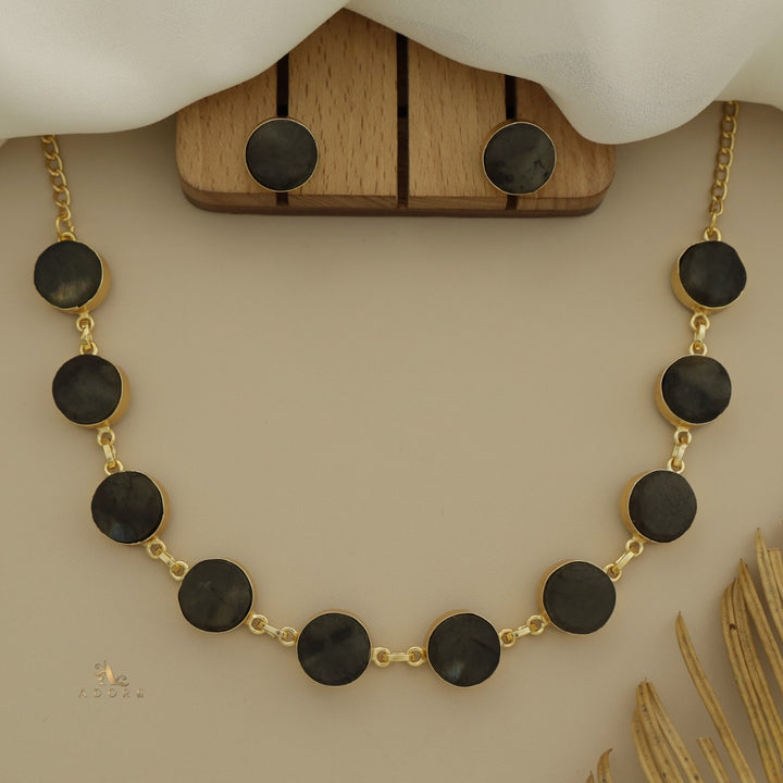 Raw Stone Ashara Neckpiece with Earrings