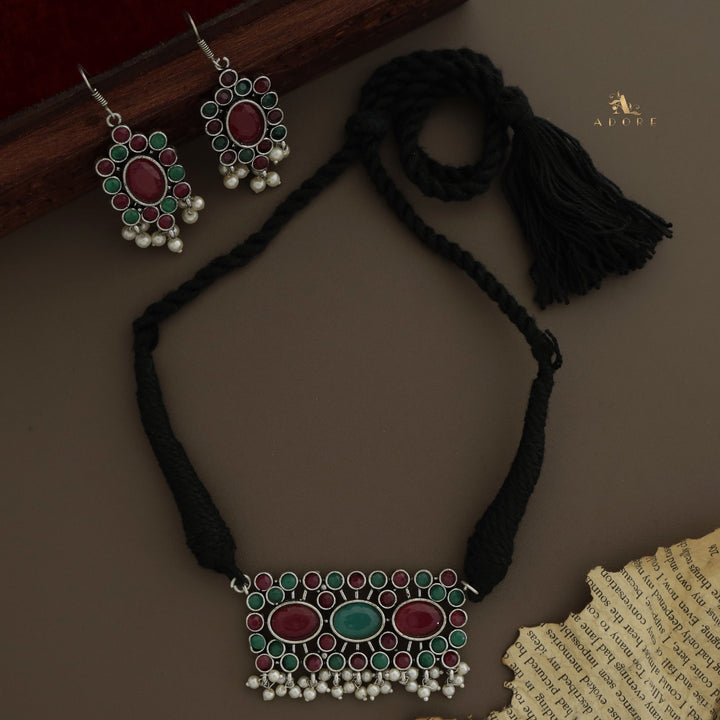 Nuva Choker With Earring