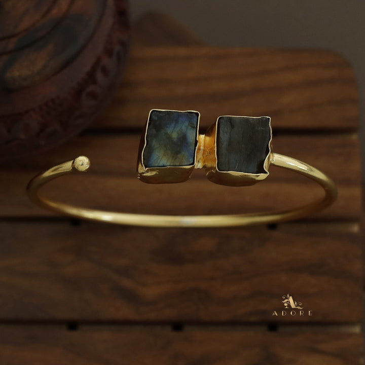 Briar Dual Raw Stone Front Open Bangle