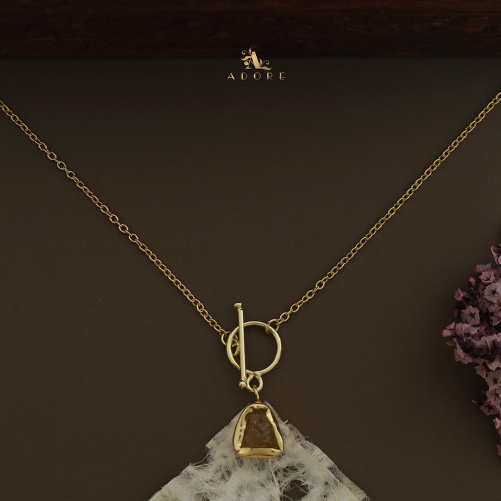 Yuka Golden Ring Raw Stone Neckpiece
