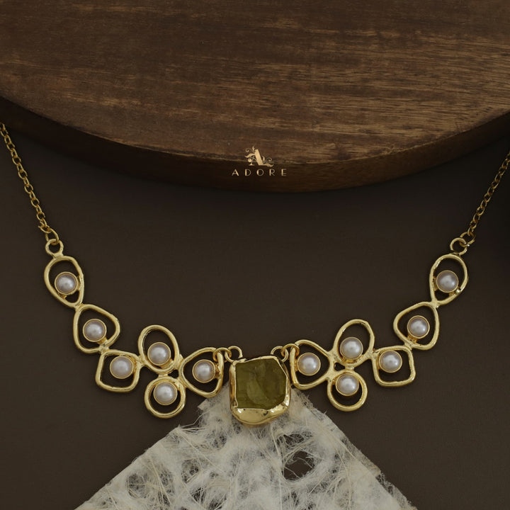 Sabera Raw Stone Pearl Neckpiece