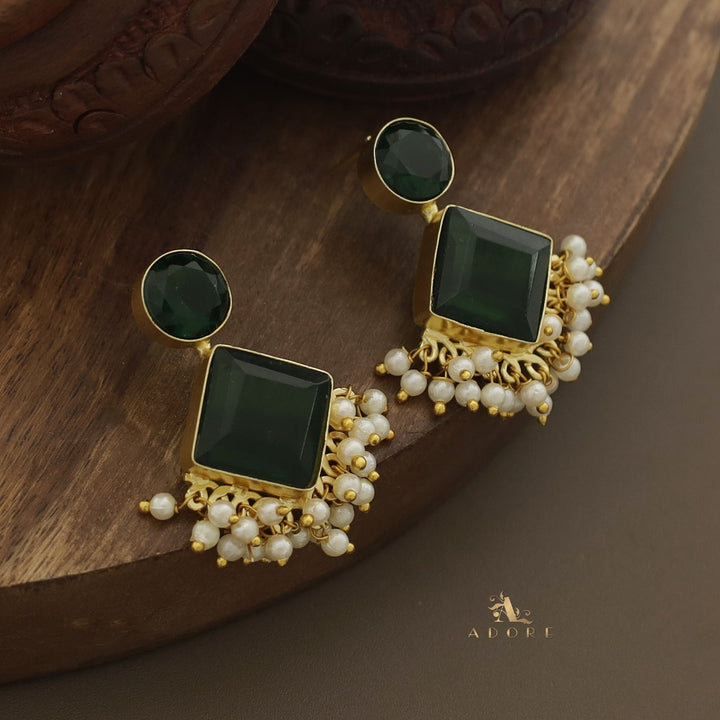 Glossy Round & Diamond Cluster Pearl Earring