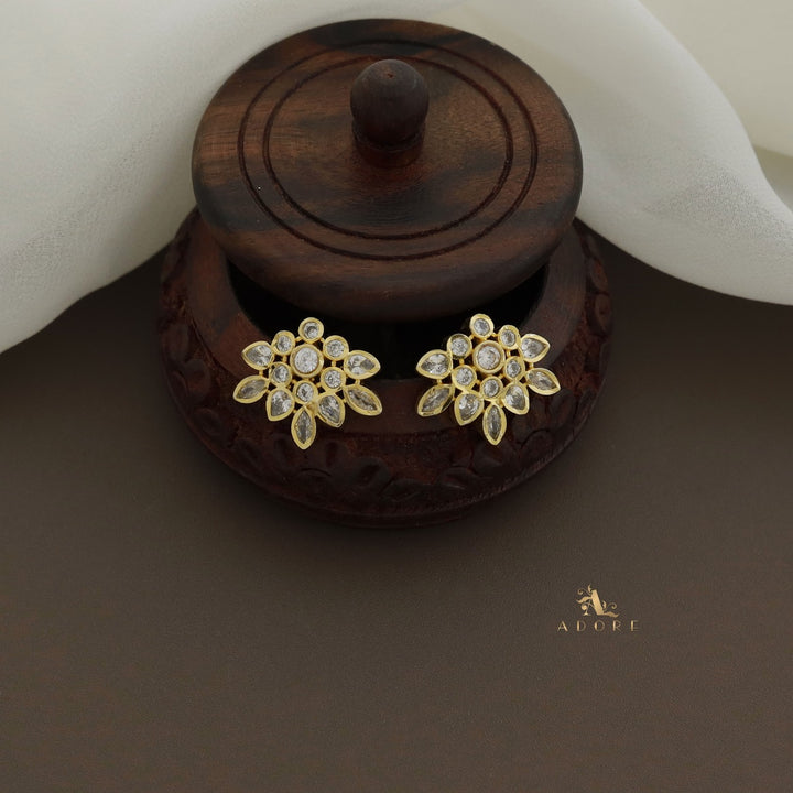 Niyola Choker With Earring