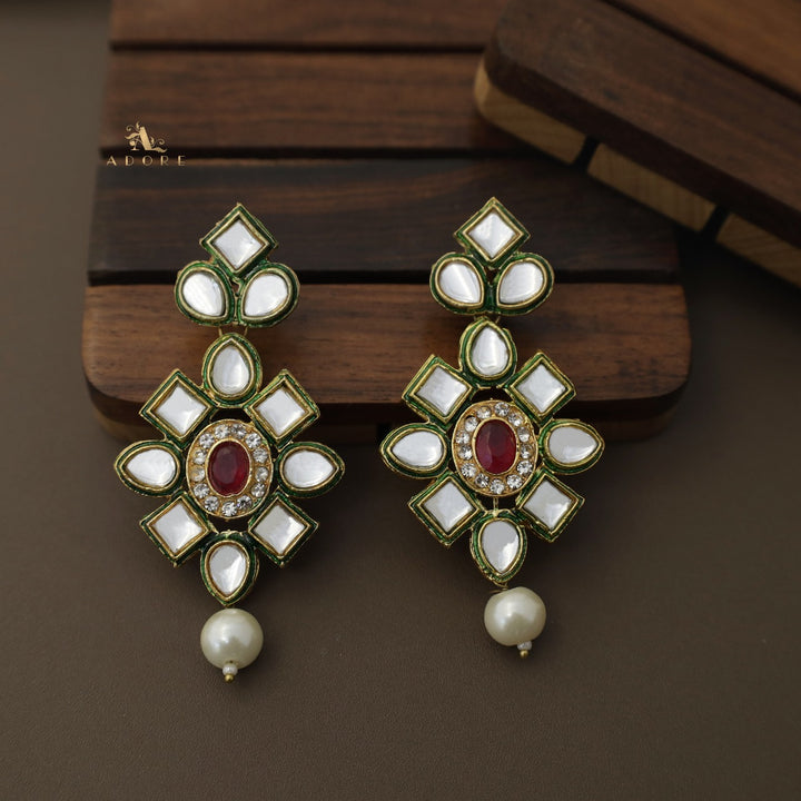 Rigveya Kundan Neckpiece With Earring