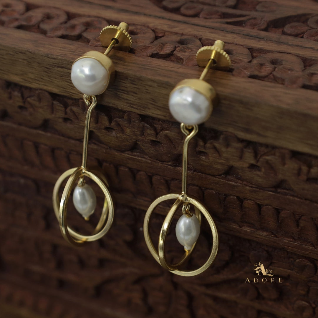 Golden Baroque + Pearl Globe Earring