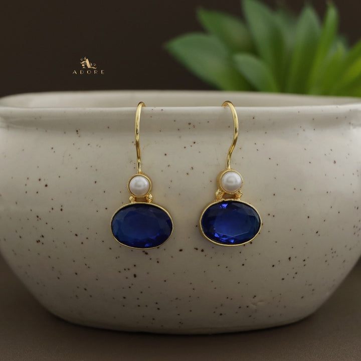 Golden Dhaarini Pearl Earring