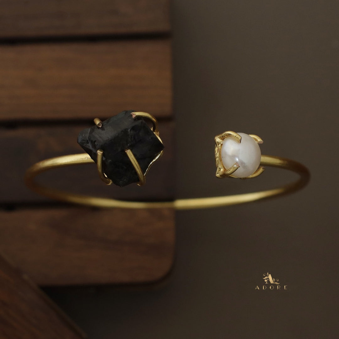 Libra Claw Dyed Stone + Pearl Bangle