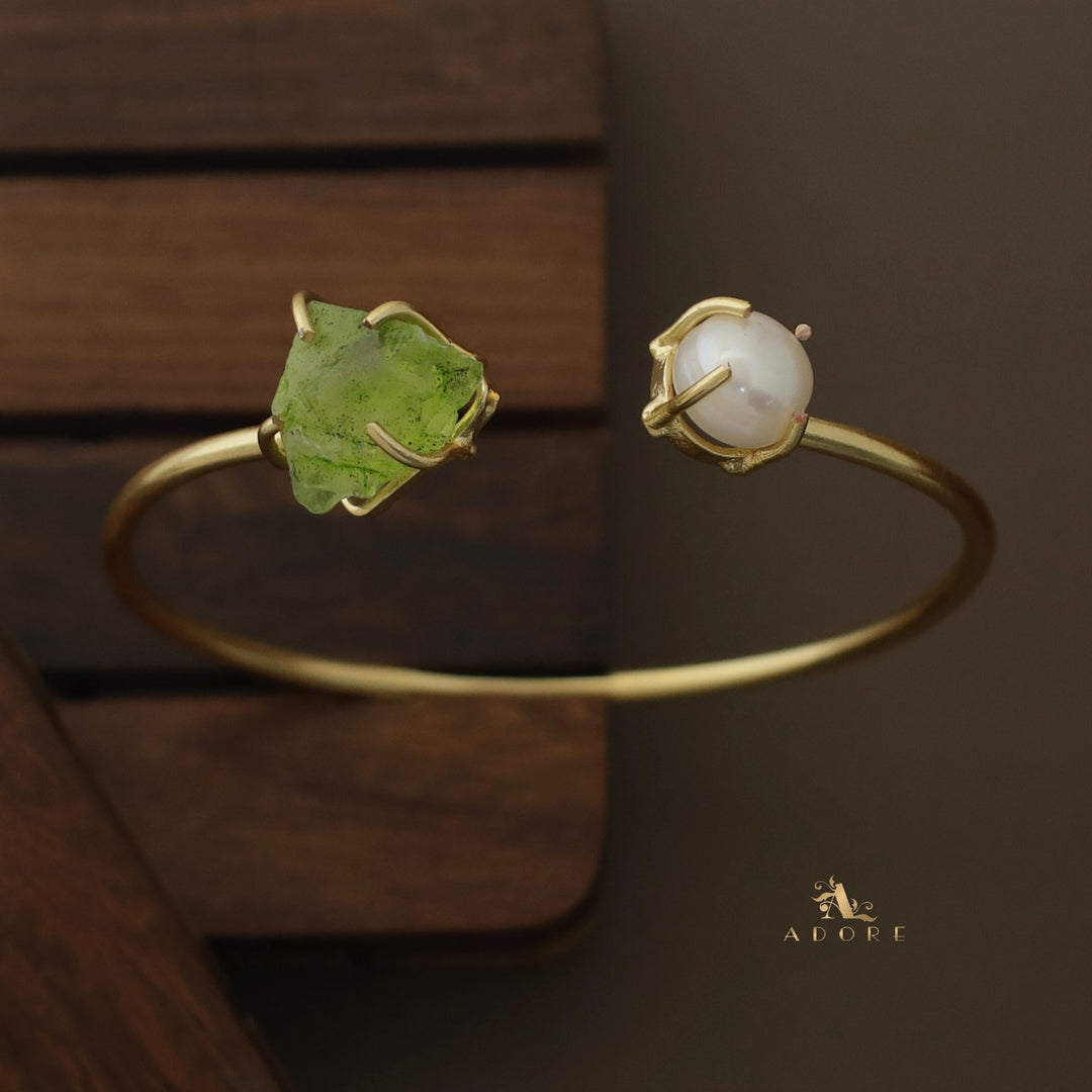Libra Claw Dyed Stone + Pearl Bangle