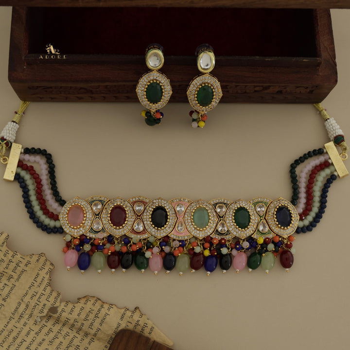 Taruni Kundan Choker With Stud
