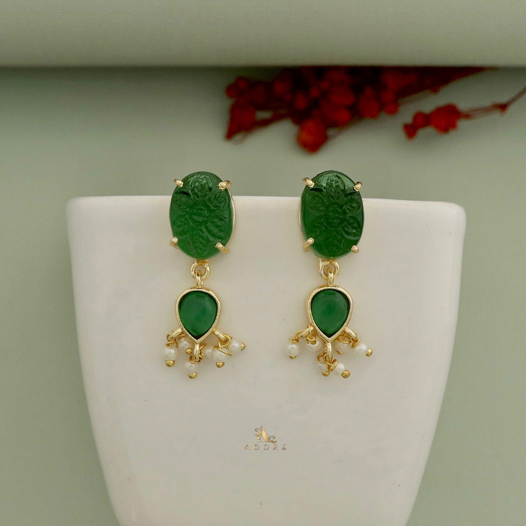 Niyora Carved & Glossy Pearl Earring
