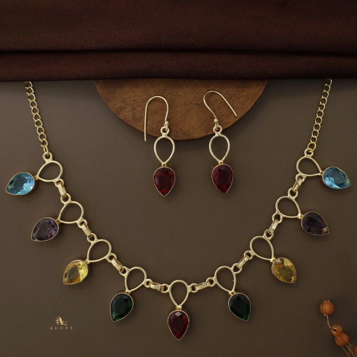 Adorn Drop Glossy Neckpiece With Drop Earrings
