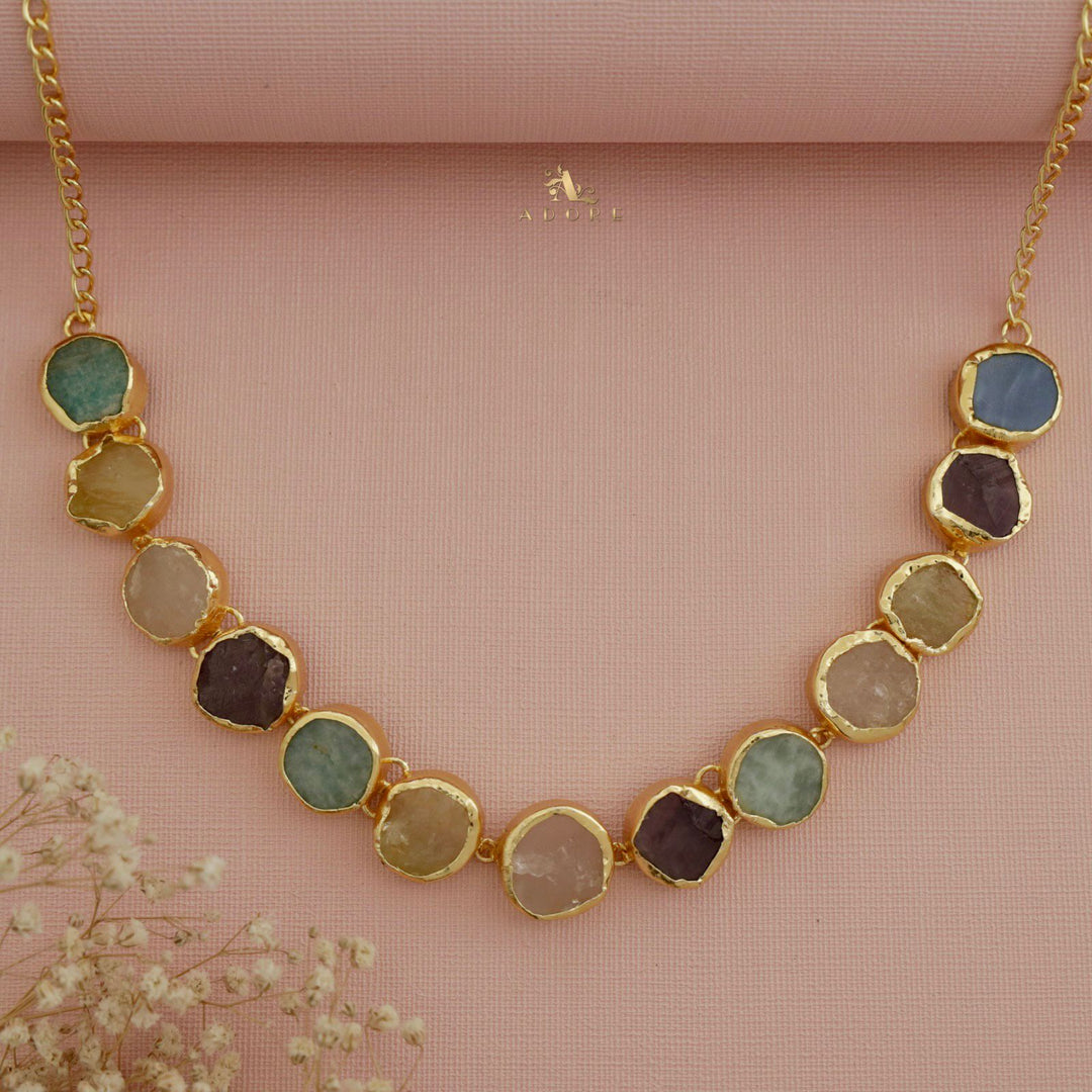 Esmera Round Raw Stone Choker / Short Neckpiece