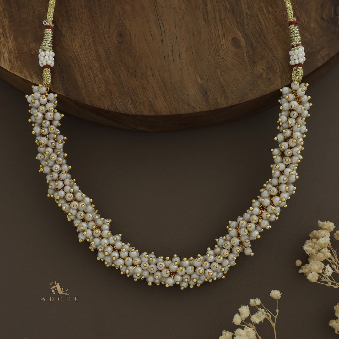Aurelio Cluster Pearls Short Neckpiece