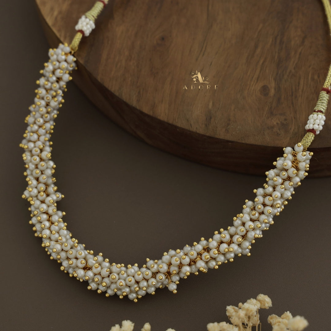 Aurelio Cluster Pearls Short Neckpiece