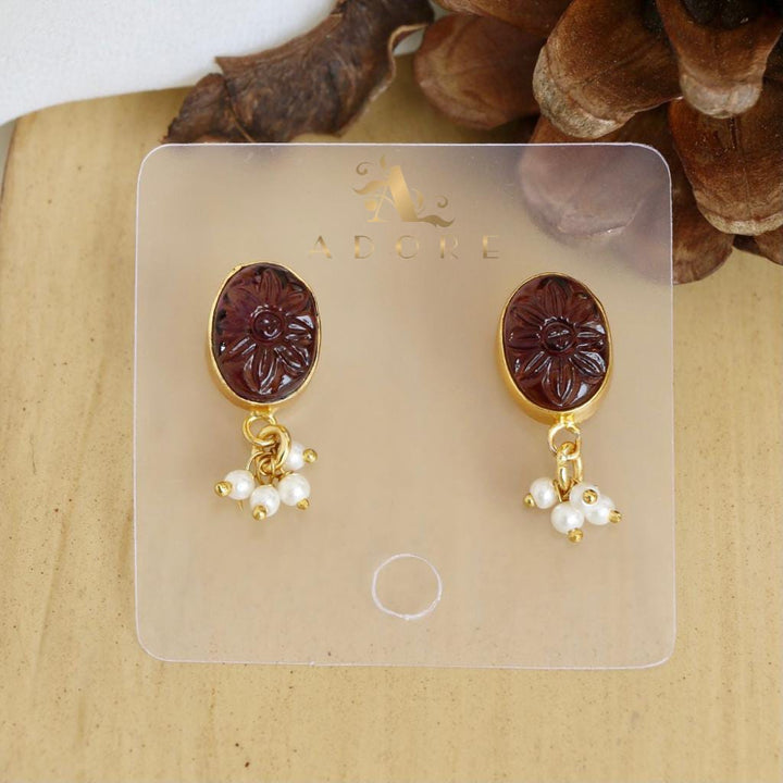 Carved Quartz Flower Pearl Earring